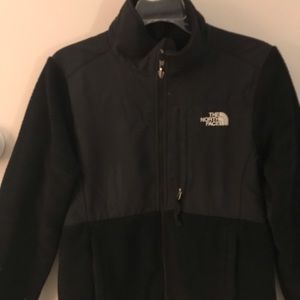 Women’s Northface Black Fleece Jacket - M